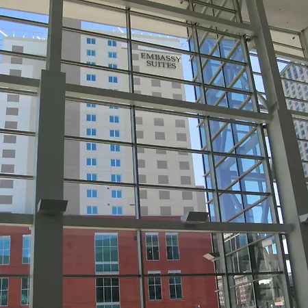 Embassy Suites By Hilton Denver Downtown Convention Center-3