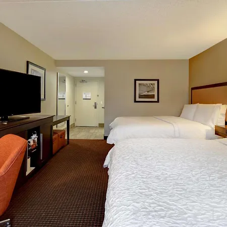 Hampton Inn Ny-Jfk-2
