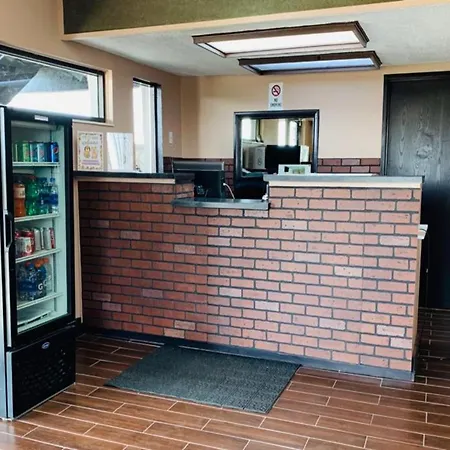 Economy Inn Of Holland-3