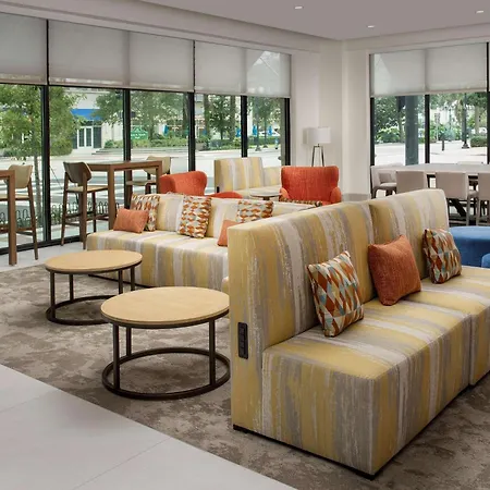 Hilton Garden Inn Orlando Downtown-3