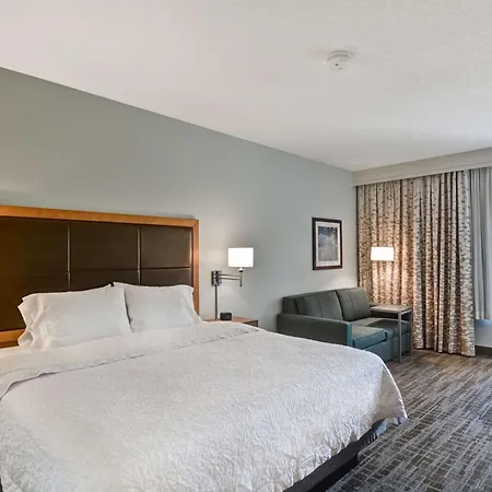 Hampton Inn Palm Beach Gardens-3