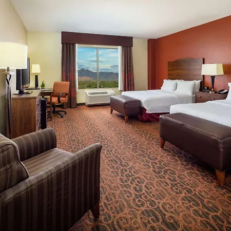 Hampton Inn & Suites Scottsdale At Talking Stick-3