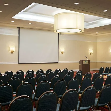 Embassy Suites Cleveland - Beachwood-2