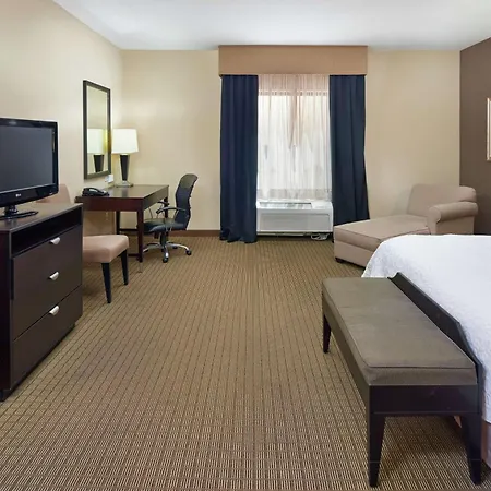 Hampton Inn & Suites Decatur-3