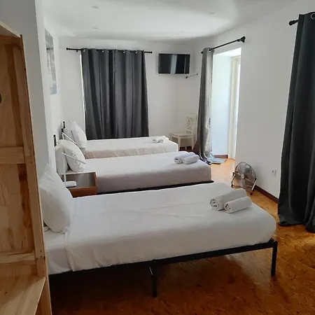 Guest House Rooms In Bairro Alto-2