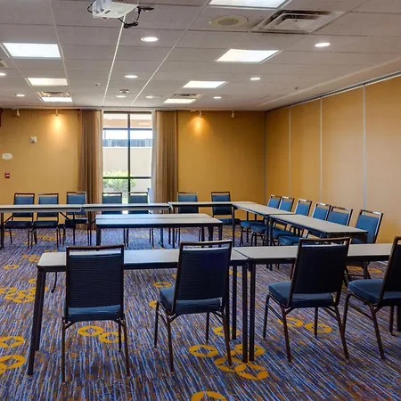 Courtyard By Marriott Oklahoma City North/Quail Springs-3
