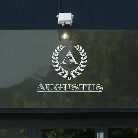 Augustus Hotel Bernkastel - Comfortable Budget Hotel-3