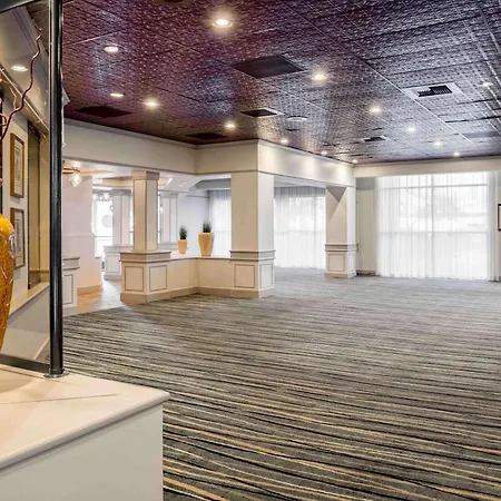 Embassy Suites By Hilton Seattle - Tacoma International Airport-3