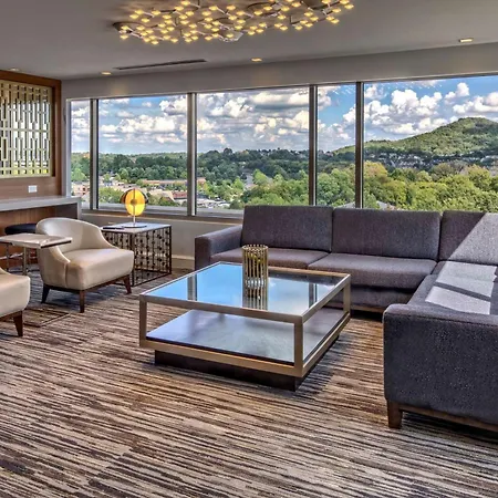 Hilton Franklin Cool Springs-3