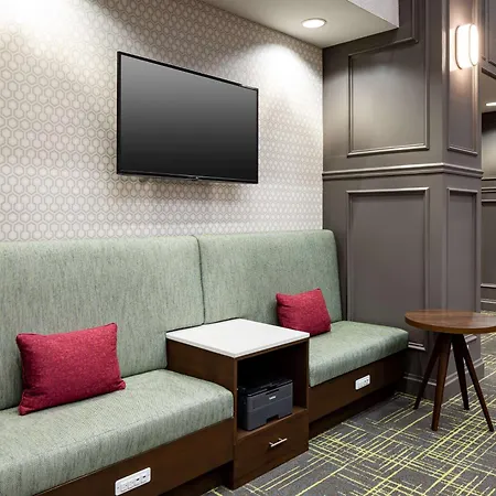 Hampton Inn & Suites Texarkana-2