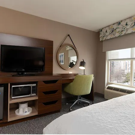 Hampton Inn & Suites Arlington Crystal City Dca-2