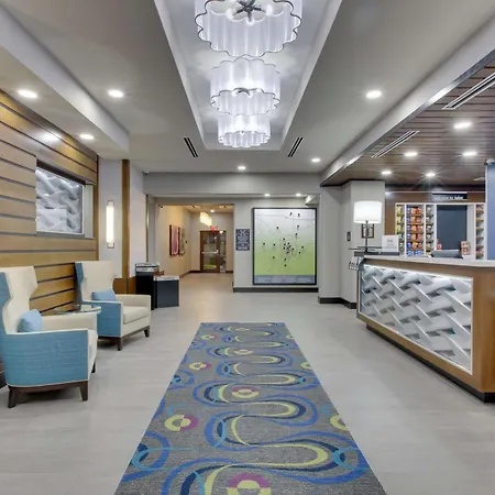 Hampton Inn & Suites Tyler-South-3