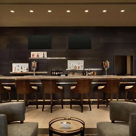 Embassy Suites By Hilton Syracuse Destiny Usa-2