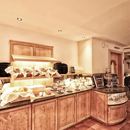 Hotel Arnika-3