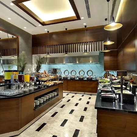 Hilton Garden Inn Izmir Bayrakli-3