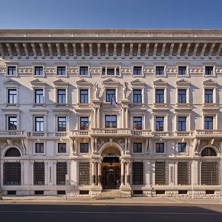 Doubletree By Hilton Trieste-2