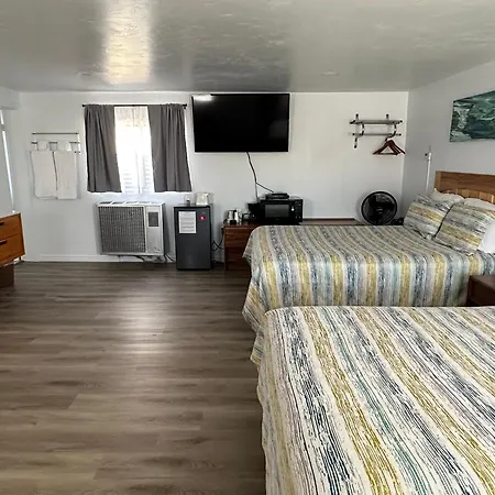 Lamplighter Lodge-3