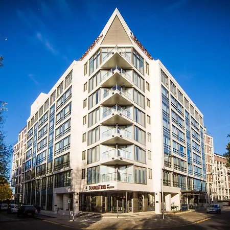 Doubletree By Hilton London Kingston Upon Thames-3