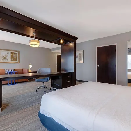 Hampton Inn & Suites Seattle/Federal Way-3