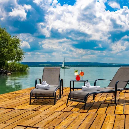 Tihany Yacht Club-2
