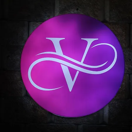 Vovo Premier Hotel-2