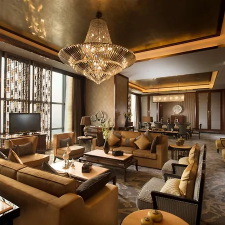 Hilton Zhongshan Downtown-3