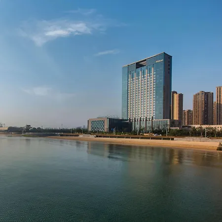Hilton Yantai Golden Coast-3