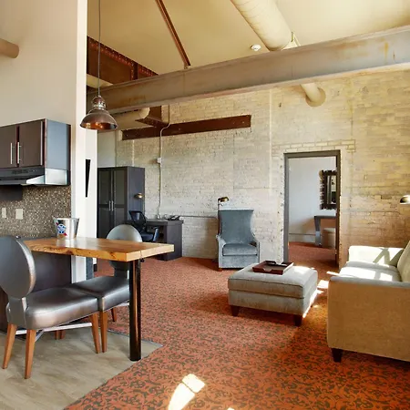 Brewhouse Inn And Suites-3