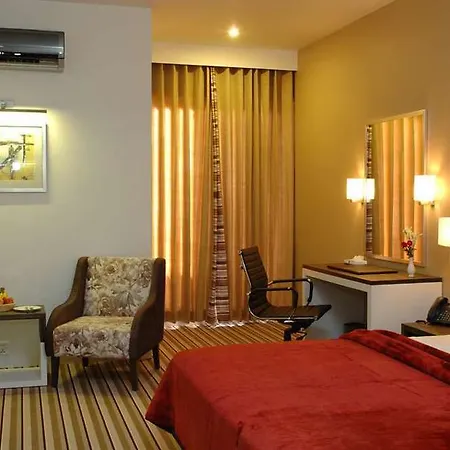 West Inn Hotel Faisalabad-3