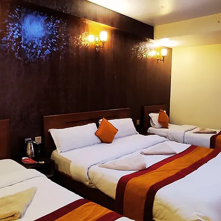 Royal Kings Hotel-2