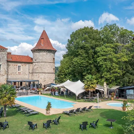 Chateau Chapeau Cornu-3