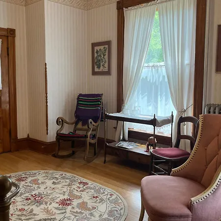Gable House Inn-3