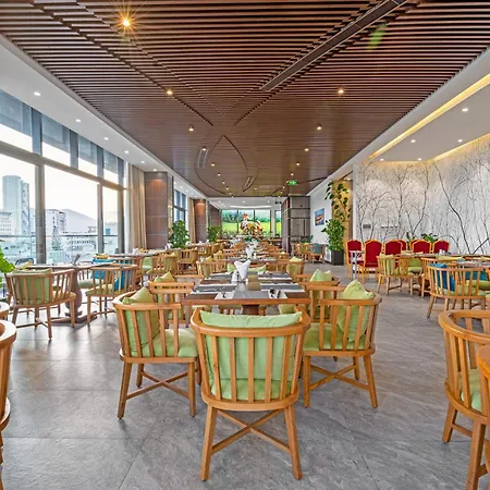 G8 Luxury Hotel Da Nang-3