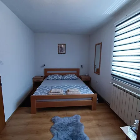 Guesthouse Nikolina-3