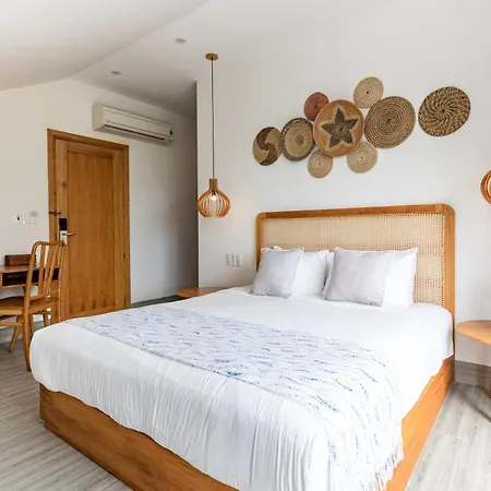 The Watermark Beachside Hotel-3