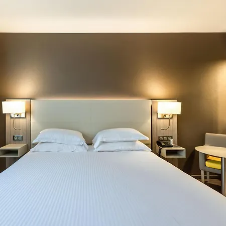 Ac Hotel By Marriott Marseille Prado Velodrome-2
