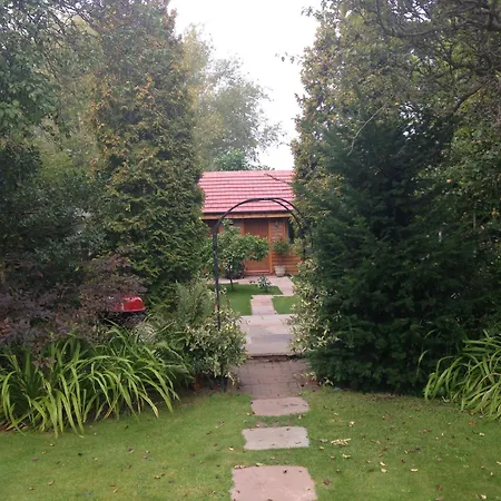 Manor Garden Lodge-3