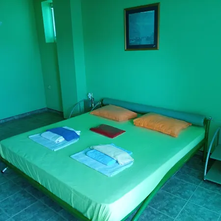 The Colourful Mansion Hotel-3