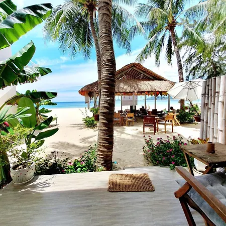 Lucky Spot Beach Bungalow-3