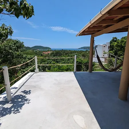 Casa Arcoiris Zihuatanejo B&B-2