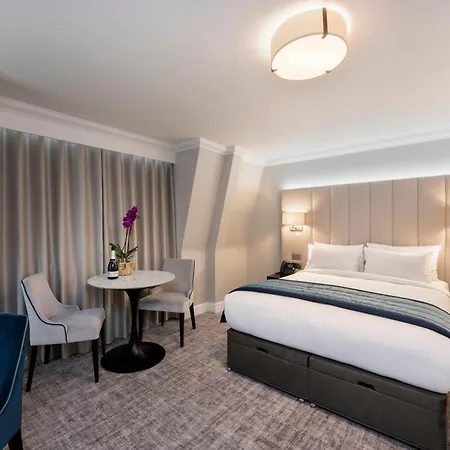 Tower Residences By Blue Orchid-2