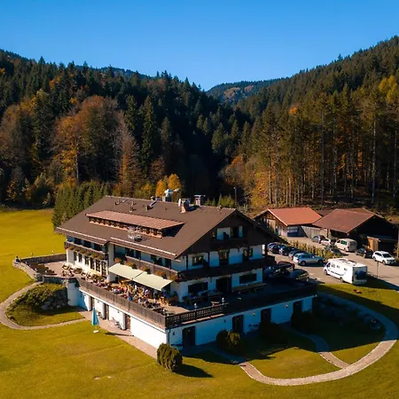 Berghotel Sonnenbichl-3