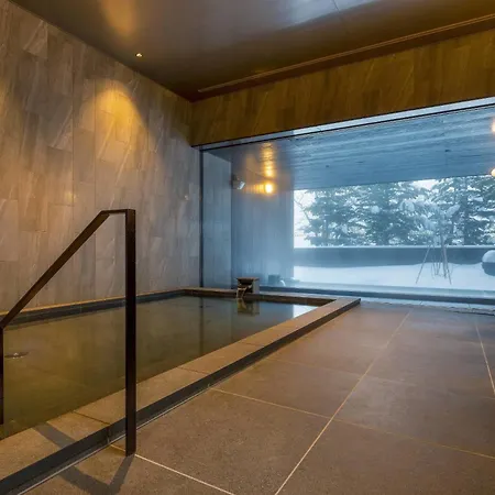 Higashiyama Niseko Village, A Ritz-Carlton Reserve-3