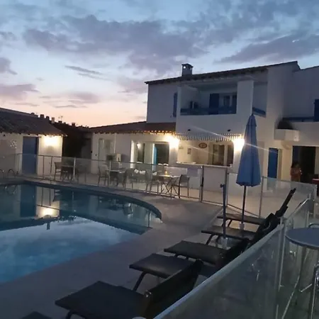 Hotel Le Bleu Marine-2