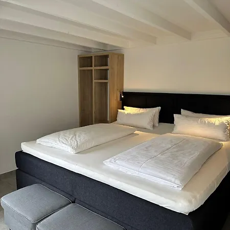Hotel B4-3
