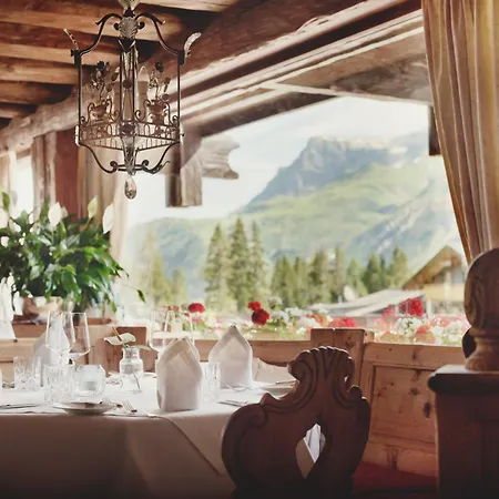 Burg Hotel Lech Am Arlberg-3