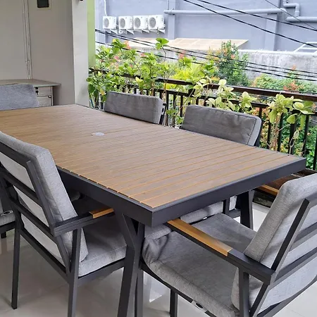 Olivia Soho Guest House-2