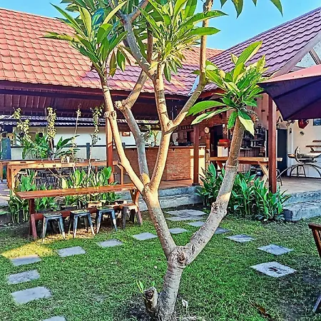 Classico Gili Air-3