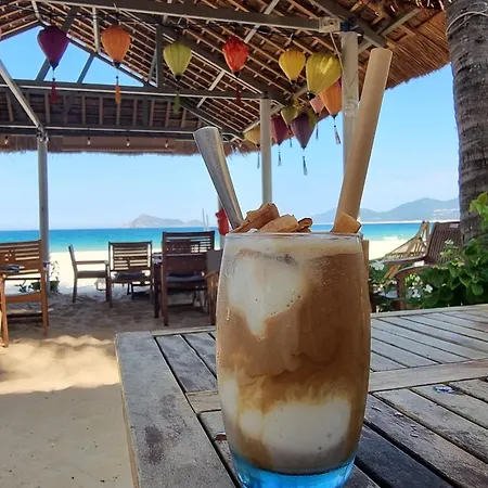 Lucky Spot Beach Bungalow-2