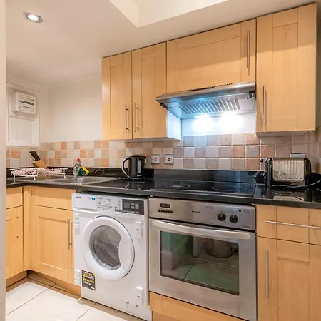17 Hertford Street-2